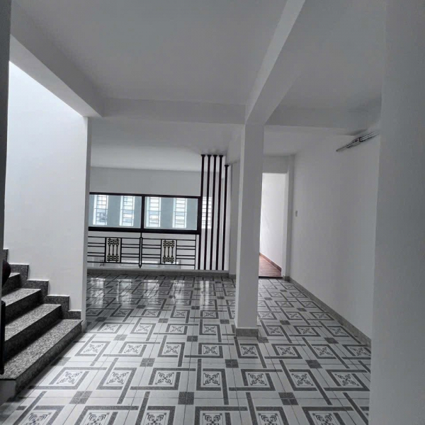 Bán Nhà 3 Tầng Đẹp Đường Số 10, Bình Hưng Hòa B, Bình Tân – Sổ Hồng Riêng – Giá 5.5 Tỷ