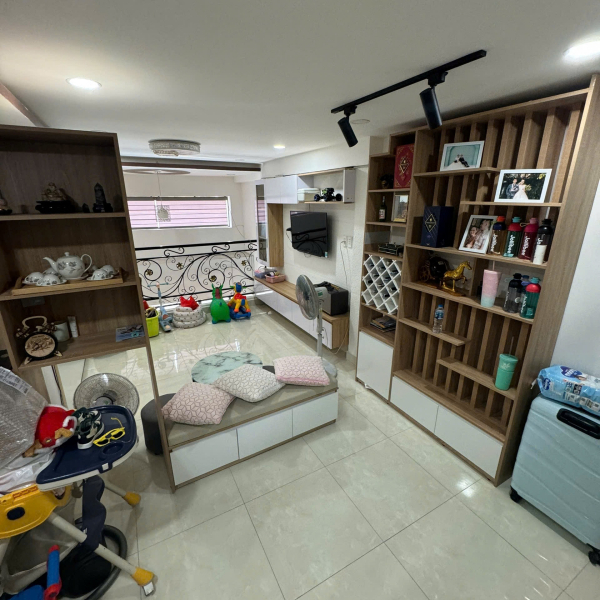 Nhà 4 lầu sát Aone Tân Phú 4,5 tỷ 