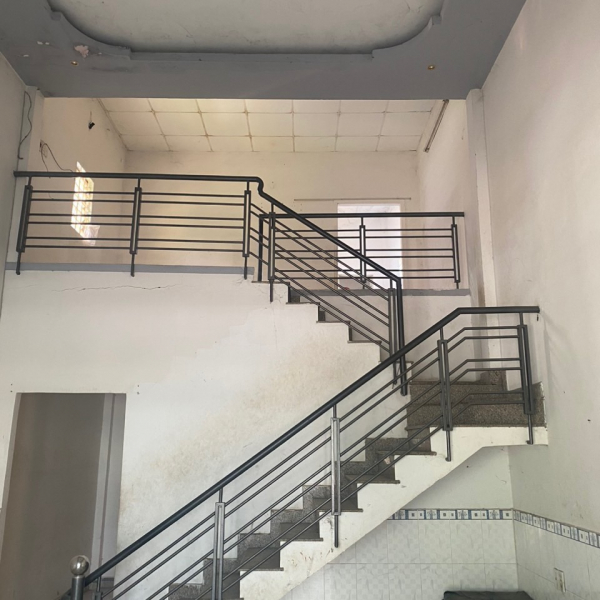 Cho Thuê nhà 4,5 x18 Vĩnh Lộc A