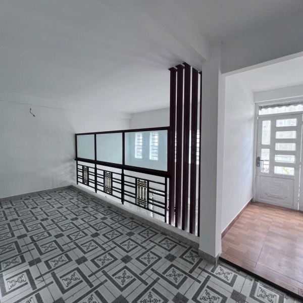 Bán Nhà 3 Tầng Đẹp Đường Số 10, Bình Hưng Hòa B, Bình Tân – Sổ Hồng Riêng – Giá 5.5 Tỷ