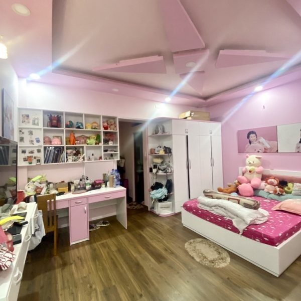 Bán nhà 100m² hẻm xe hơi sát AEON Mall Tân Phú – 1 trệt 3 lầu, nội thất cao cấp