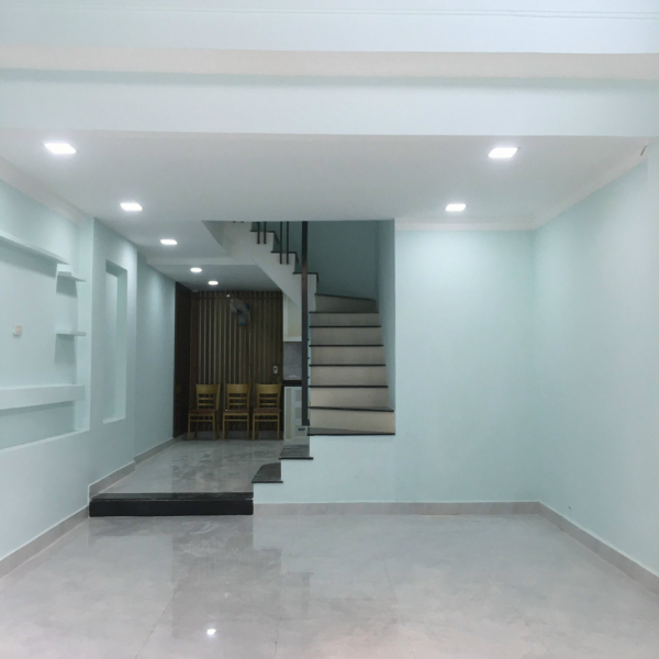 Nhà 2 lầu đúc 67 m2 khu Phạm Đăng Giảng , Bình Tân 