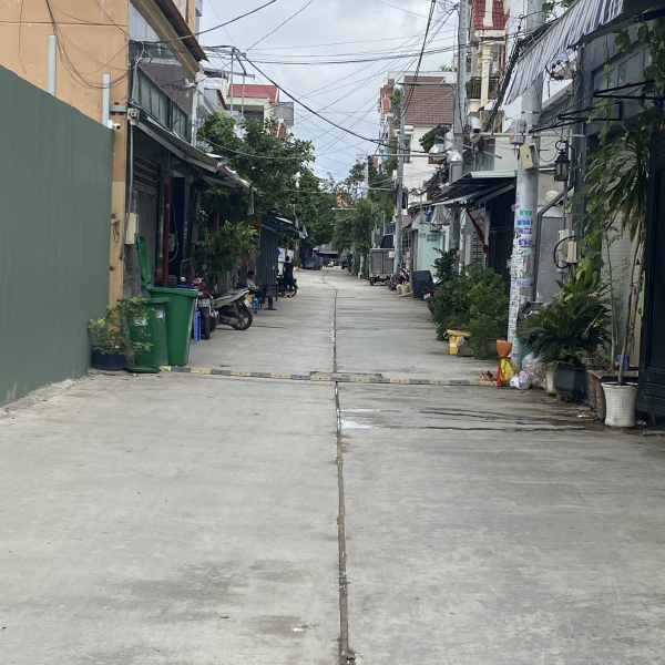 Bán nhà 1 lầu 60 m2 Đường số 8 , Bình Hưng Hoà Bình Tân 