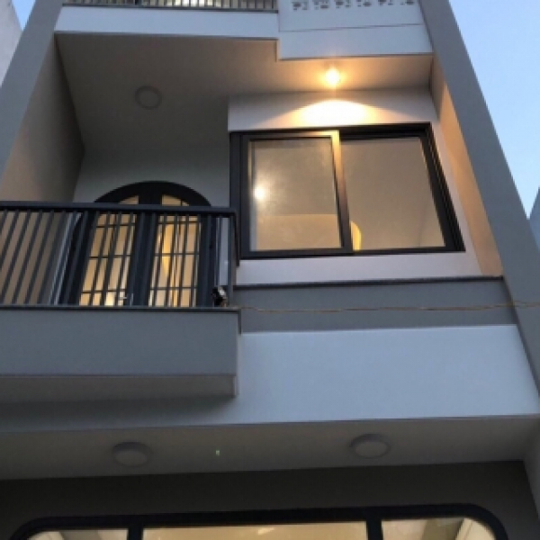 BÁN SIÊU KIẾN TRÚC 3 lầu đúc Tân chánh Hiệp 35-kp5- P. Tân chánh Hiệp -Q. 12- HCM. 