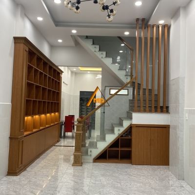 Bán nhà 3 tầng đường số 8 Bình Tân, 68m2, hẻm ô tô, giá 5,55 tỷ