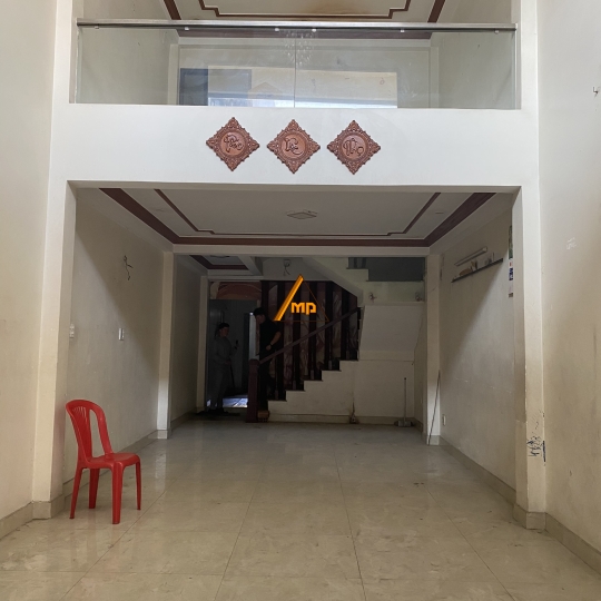 Nhà 82 m2 3 lầu đúc Quận Tân Phú chỉ 6,5 tỷ 