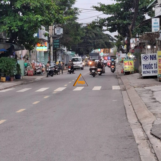 Nhà 100 m2 Bà Điểm Hóc Môn chỉ 3,5 tỷ 