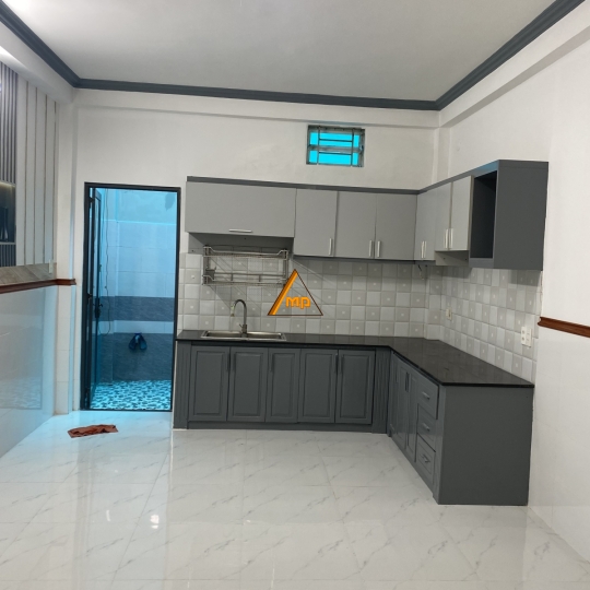 Bán nhà 3 tầng Liên Khu 4-5, 64m2, hẻm thông 6m ô tô, giá 5,1 tỷ