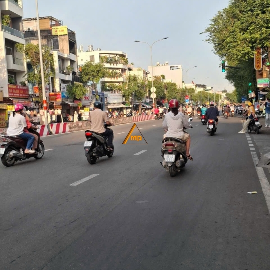 Bán nhà 2 lầu 4x15m gần Võ Văn Vân, chợ Ấp 1 – giá chưa tới 4 tỷ