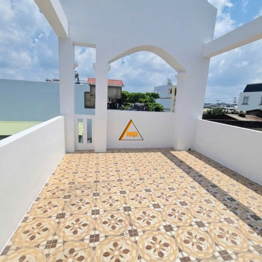 Bán nhà 2 lầu 4x15m gần Võ Văn Vân, chợ Ấp 1 – giá chưa tới 4 tỷ