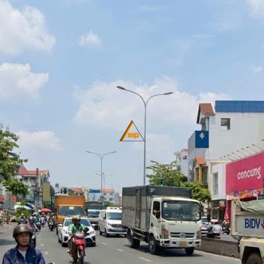 Bán nhà 4 tầng Phạm Đăng Giảng Bình Tân, 61m², 4PN, full nội thất, ô tô đậu cửa – 7,5 tỷ